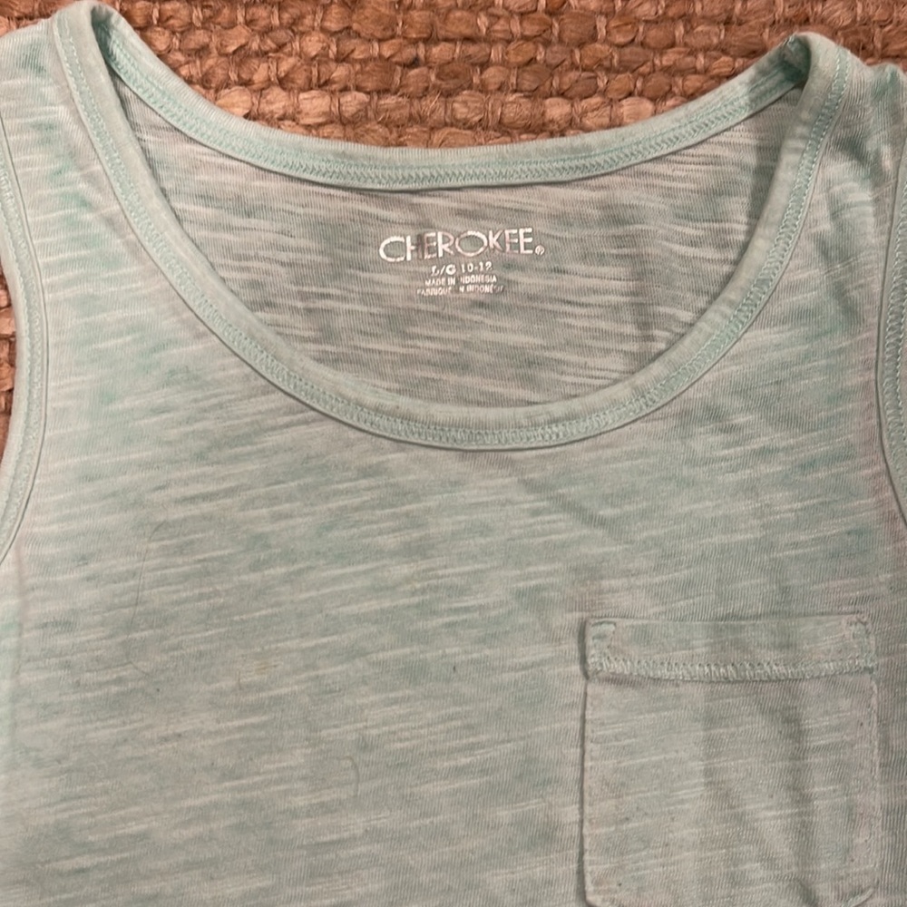 Tank top - Picture 3 of 3